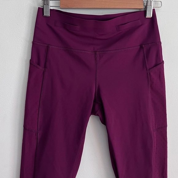 Lululemon Mind Over Miles Cropped Marvel Dark Pink Leggings Size 8 - Picture 2 of 6